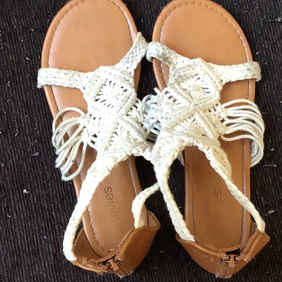 Ankle sandals - Picture 1 of 1